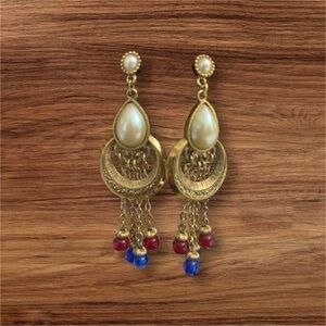 Vintage chandelier blue, red, stone w pearl;
Long earrings